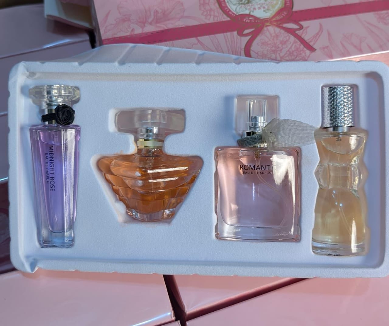 coffret 4 parfums femme – senteurs intenses et longue tenue irrésistible coffret 4 parfums femme – senteurs intenses et longue tenue irrésistible