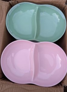 Assiette en mélamine à 2 compartiments modèle A115 – Pratique et résistante