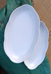 Assiette en forme d’œuf design modèle A128 – Vaisselle élégante et moderne